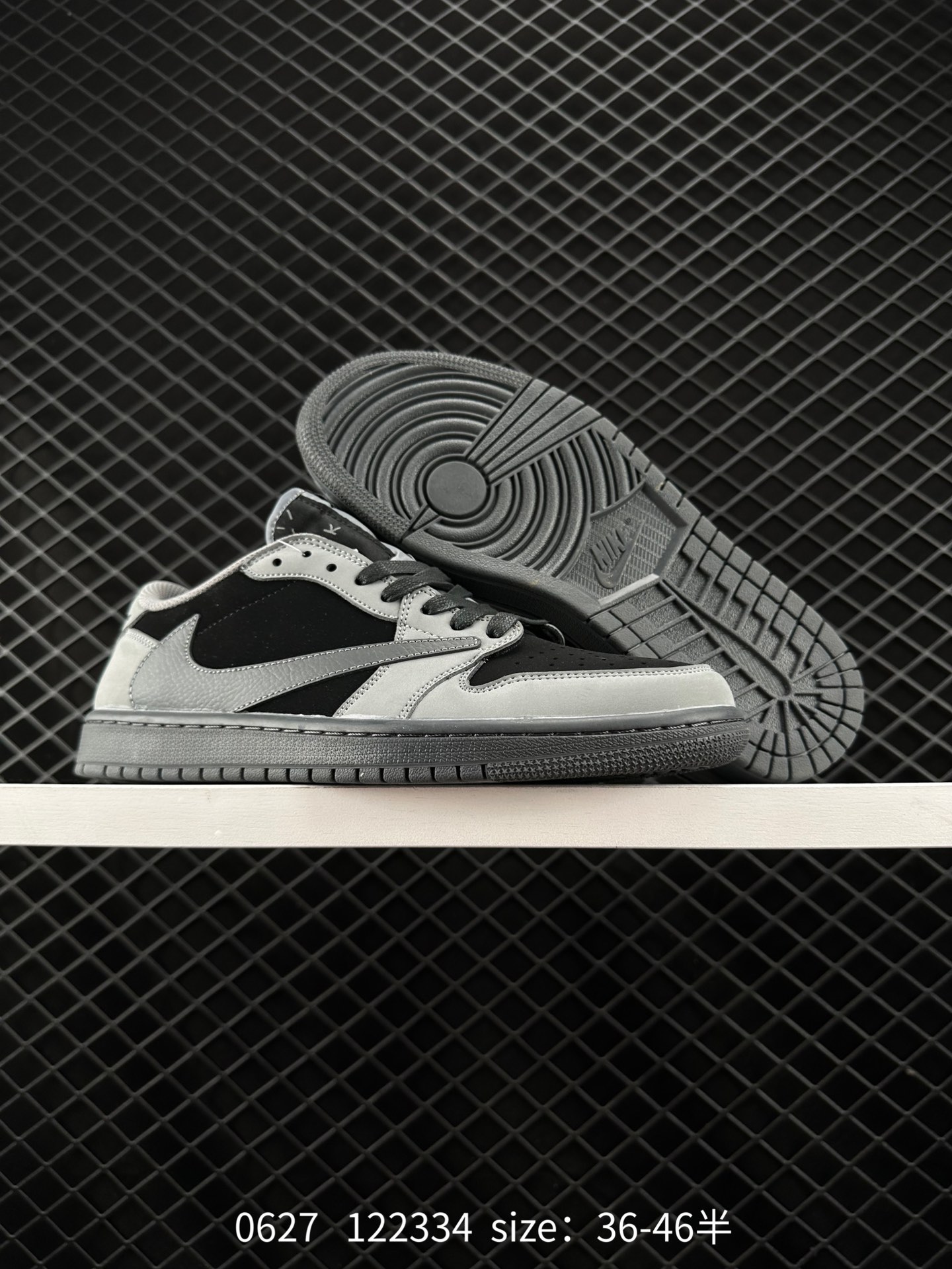 Travis Scott x Air Jordan 1 ” Reverse Mocha “